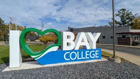 Lunchtime Live! Continues July 28, 2026 at Bay College Iron Mountain Campus